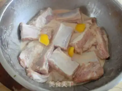 Make Tomato sauce ribs step 1