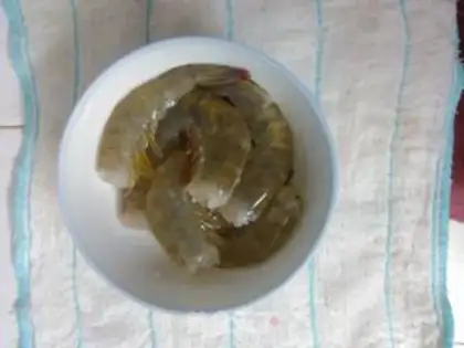 Make Garlic shrimp step 0
