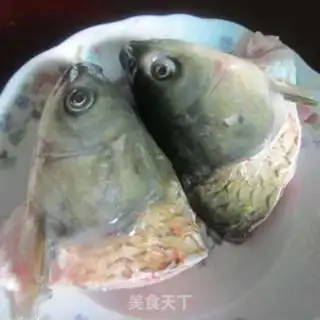Make Fish head soup for water-purification fans step 2