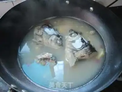 Make Fish head soup for water-purification fans step 5