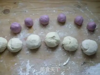Make Potato buns step 3