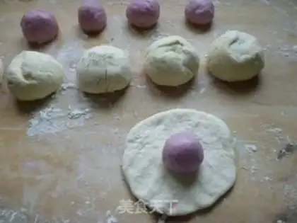 Make Potato buns step 4