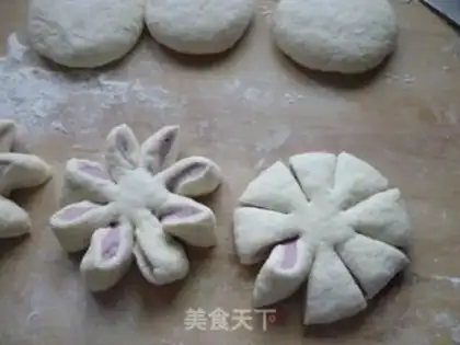 Make Potato buns step 9