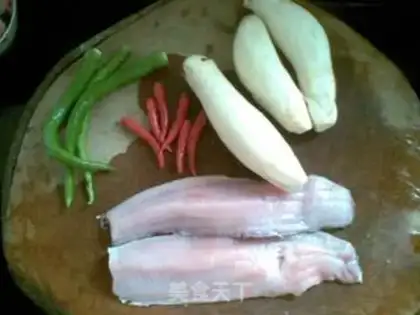 Make Porridge mushrooms, fried fish step 0