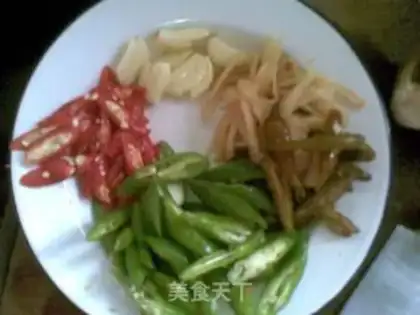 Make Porridge mushrooms, fried fish step 2