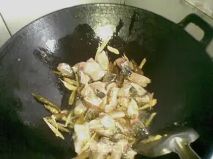 Make Porridge mushrooms, fried fish step 10