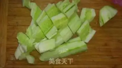Make Pighead cucumber step 0
