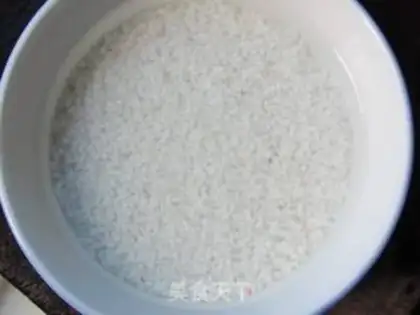 Make Shrimp greasy crumbs step 1