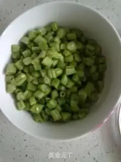 Make Three ding noodles step 0