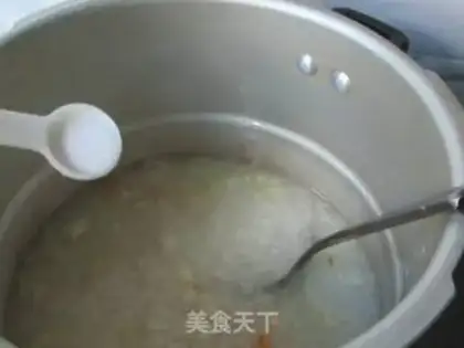 Make Shrimp greasy crumbs step 9