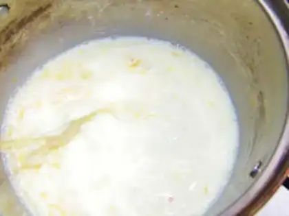 Make rum strawberry ice cream step 6