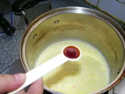 Make rum strawberry ice cream step 8