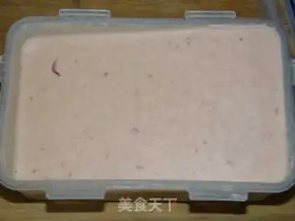 Make rum strawberry ice cream step 21