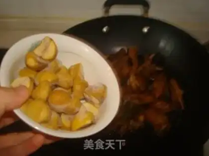 Make Secret chestnut stew step 5