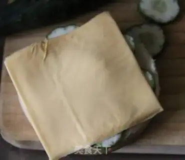 Make Breakfast burger step 1