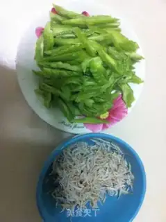 Make Silverfish, bitter melon step 0