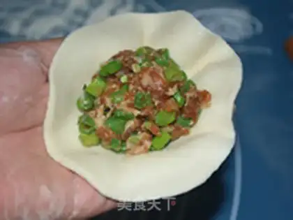 Make Bean-fruit buns step 7