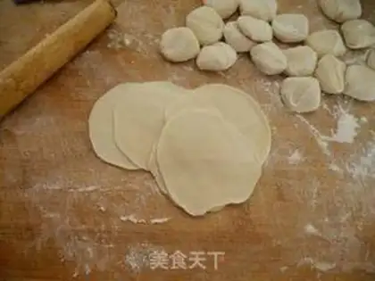 Make Cream and pork dumplings step 12