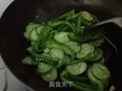 Make Clear the cucumber step 4