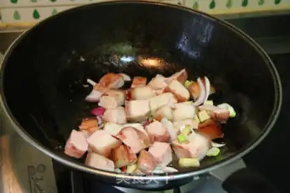 Make Inner Mongolia noodles step 1