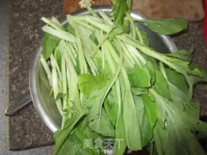 Make Garlic cabbage step 0