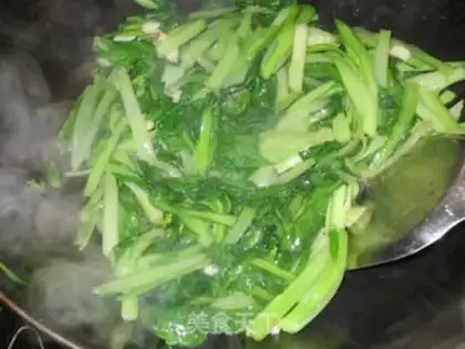 Make Garlic cabbage step 5