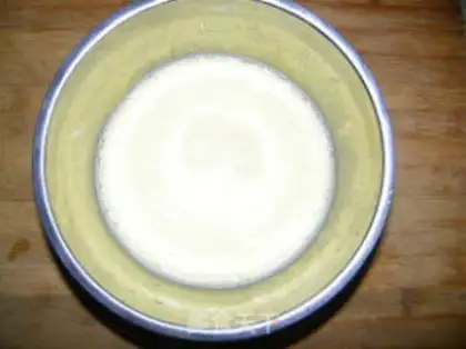 Make Vanilla egg cream step 2