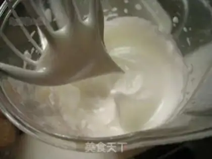 Make Pink heart cake step 4