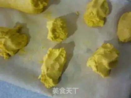 Make Cheese pumpkin ball step 5