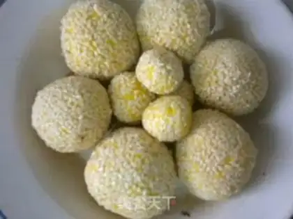 Make Cheese pumpkin ball step 9