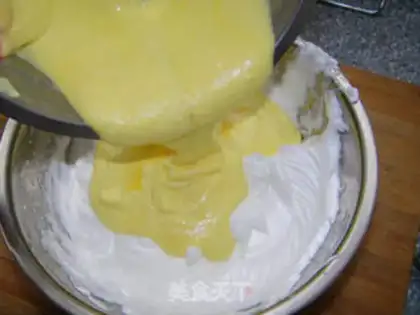 Make Cherry ballcake step 10