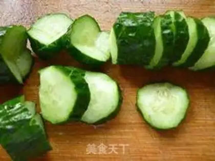 Make Cold cucumber step 1