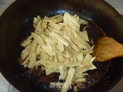 Make Red roasted meat and scabs step 7