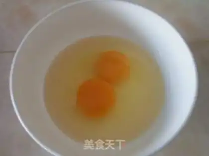 Make Homemade cucumber fried eggs step 3