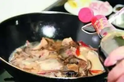 Make Chicken stew mushrooms step 4