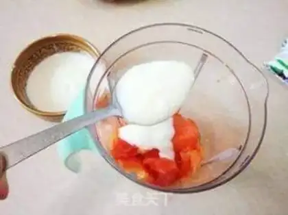 Make A papaya milkshake step 2