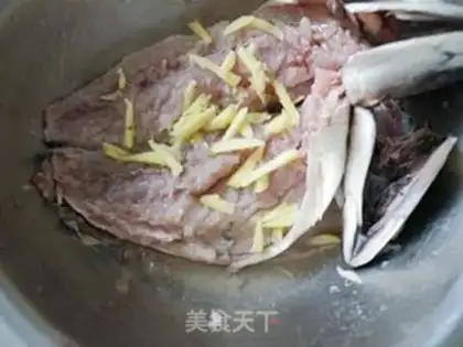 Make Sausage fish step 1