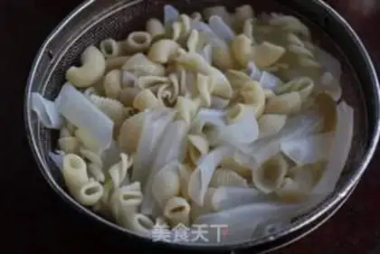 Make Cheese and pasta step 0