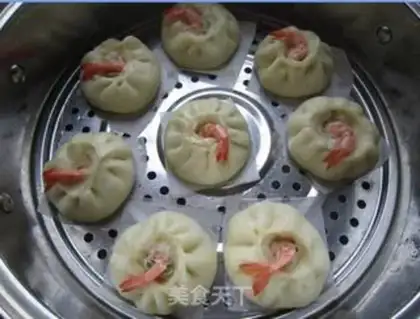 Make Shrimp buns step 11