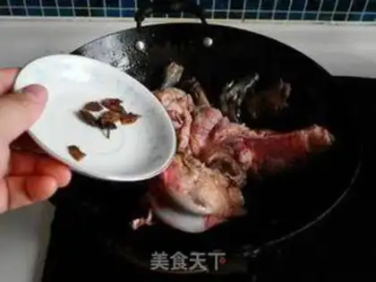 Make The chicken crumbs of the apricot step 6