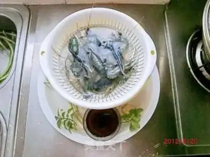 Make Peacock sculpted shrimp step 0