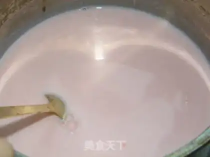 Make Strawberry cartoon pudding step 3