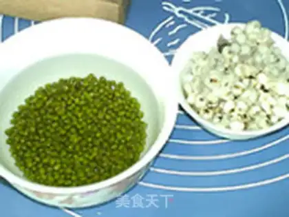 Make Green bean rice congee step 1