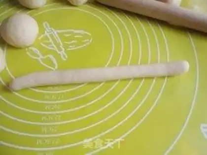 Make The salad sauce, the intestine bag step 10