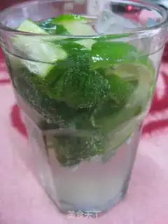 Make Cuban cocktails step 3
