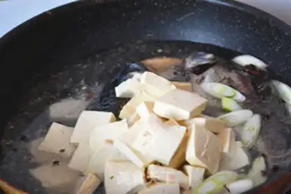 Make Tofu soup step 4