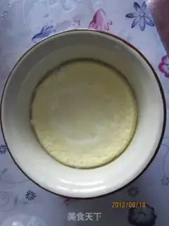 Make Milk egg pudding step 1