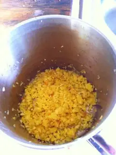 Make Ginger and milk step 1