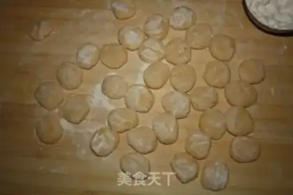 Make Colored rose rolls step 9