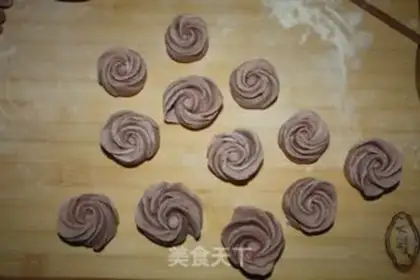 Make Colored rose rolls step 16